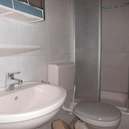 Colonia-2 דירה *